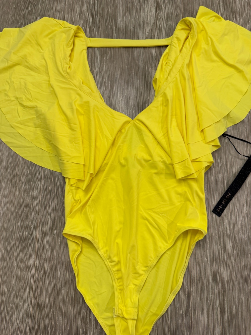 Mad for Love Yellow Ruffle Sleeve V-Neck Bodysuit NWT women’s medium